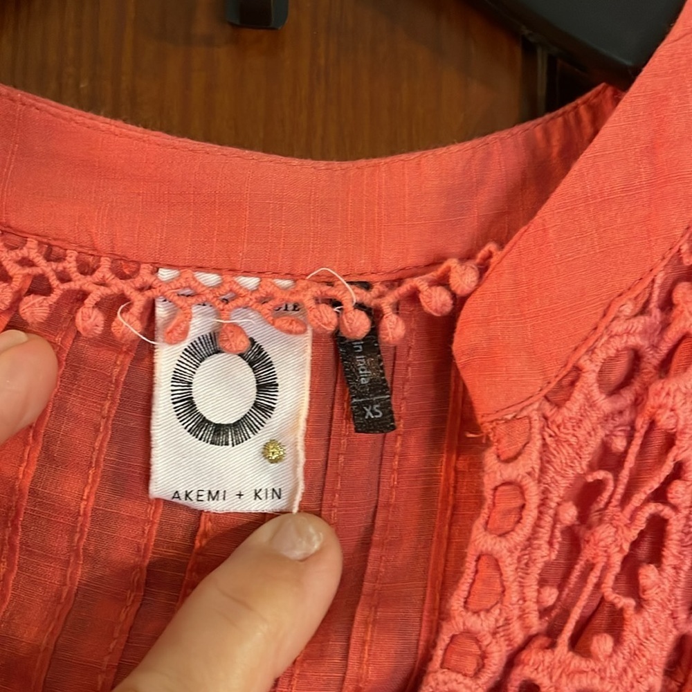 ANTHROPOLOGIE AKEMI + KIN JOSEPHINE Coral Embroidered Women's Dress SIZE XS - Picture 4 of 5